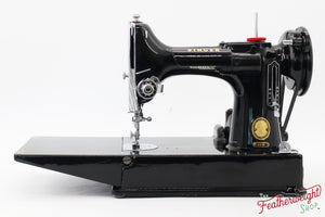 Singer Featherweight 221K Sewing Machine, 1957 - EM598***
