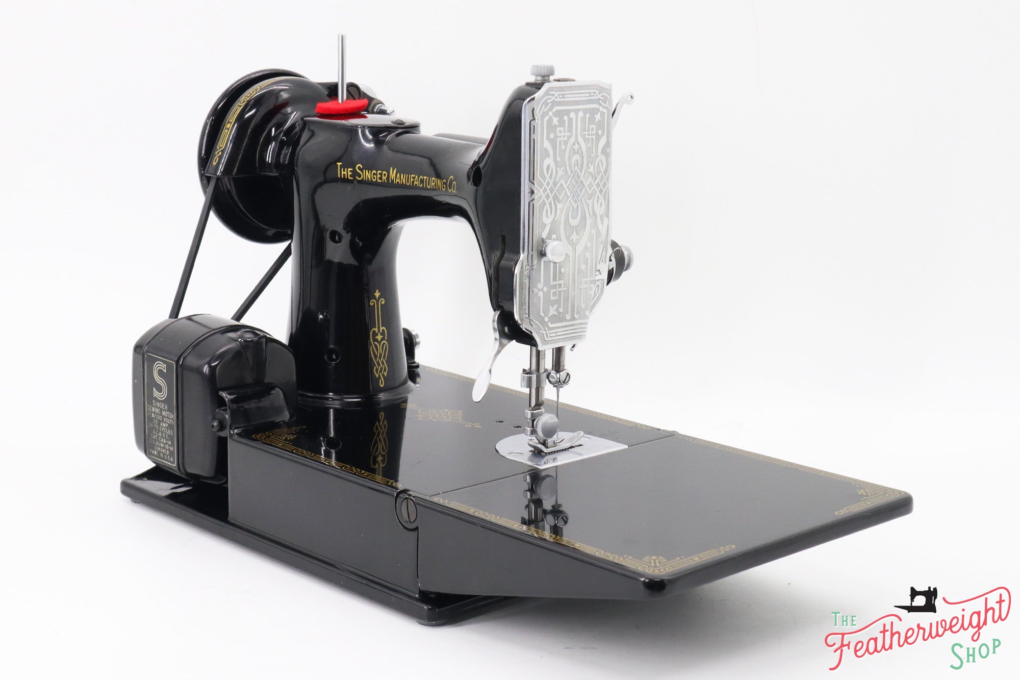 Singer Featherweight 221 Sewing Machine, AG618*** - 1946