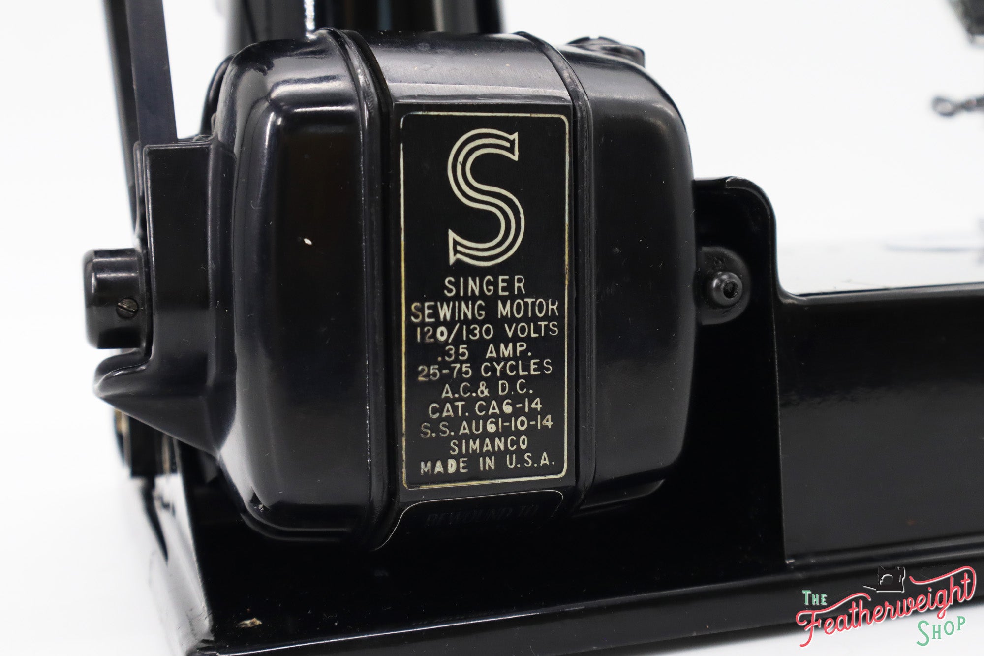 Singer Featherweight 221 Sewing Machine, AG618*** - 1946