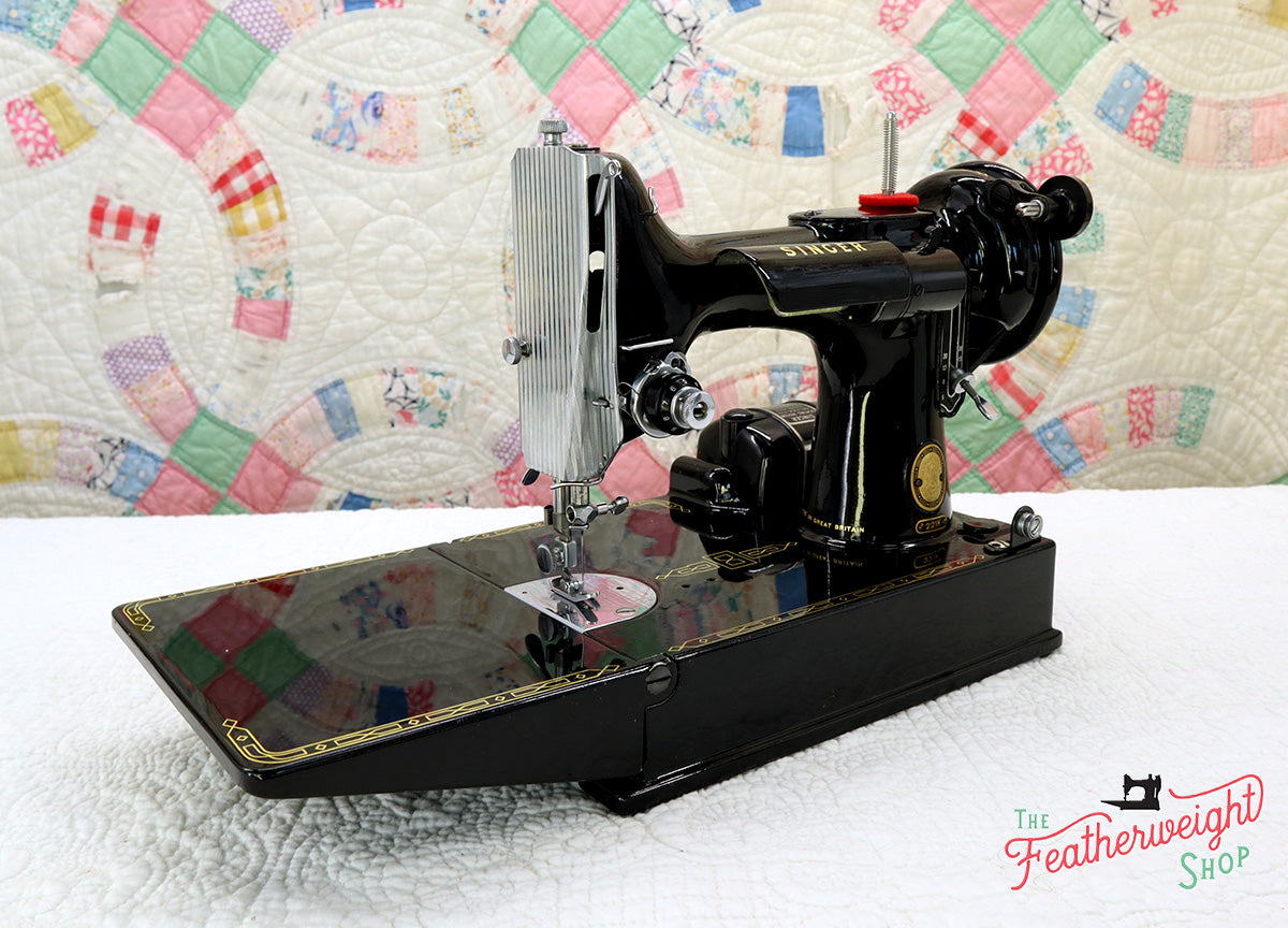 Singer Featherweight 221K Sewing Machine EL539***