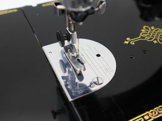 Load image into Gallery viewer, Singer Featherweight 221 Sewing Machine, AL183***