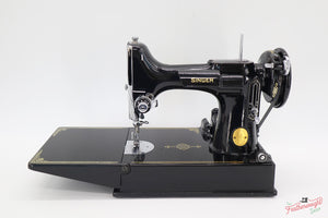 Singer Featherweight 221 Sewing Machine, AJ118***