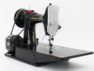 Load image into Gallery viewer, Singer Featherweight 221 Sewing Machine, AL022***