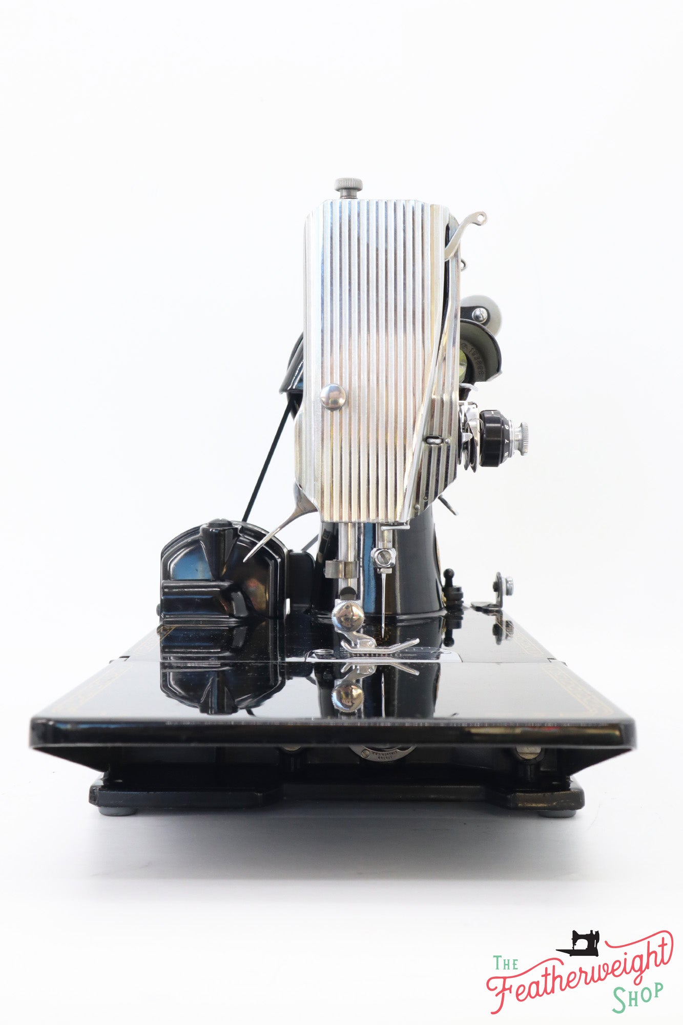 Singer Featherweight 221 Sewing Machine - AL924*** - 1955