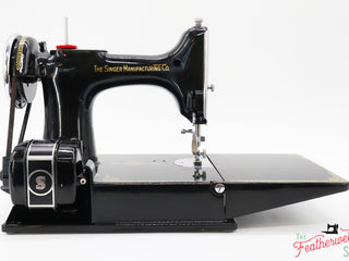 Load image into Gallery viewer, Singer Featherweight 221 Sewing Machine, 1936 AE063***