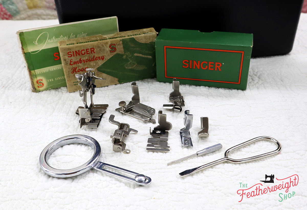 Singer Featherweight 222K Sewing Machine EK6296**