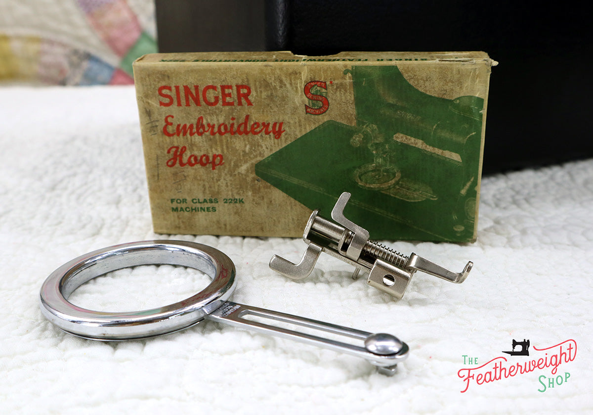 Singer Featherweight 222K Sewing Machine EK6296**