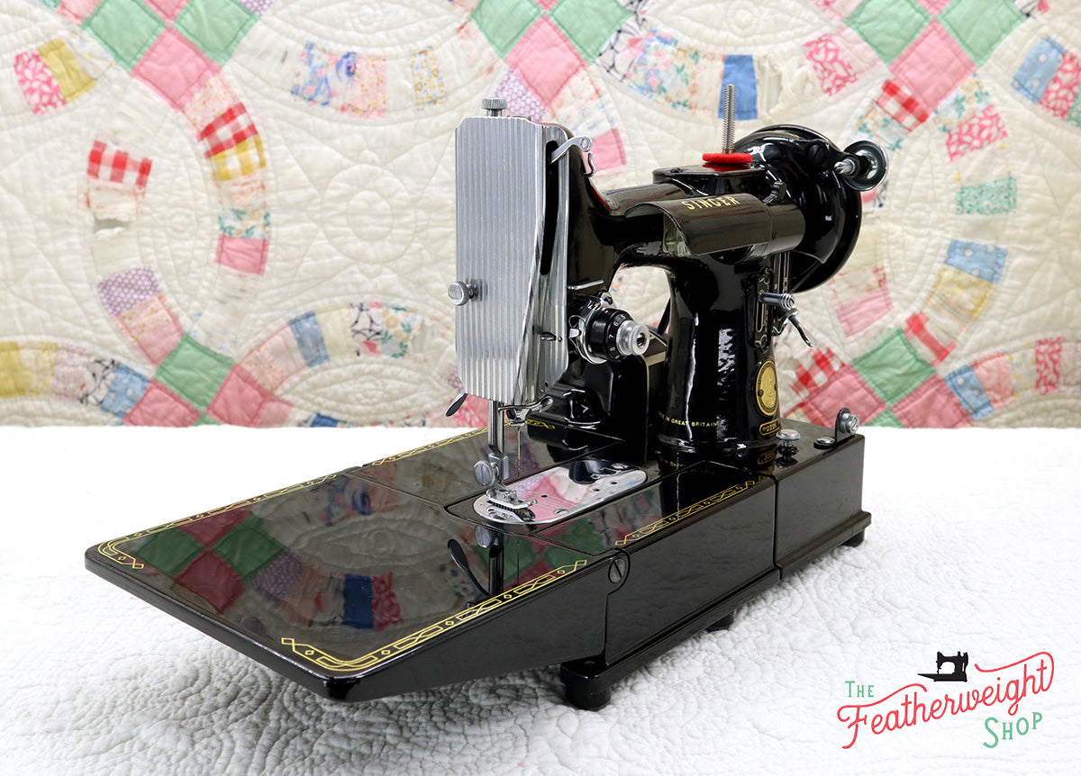 Singer Featherweight 222K Sewing Machine EK6296**