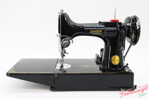 Singer Featherweight 221 Sewing Machine, AJ1369**