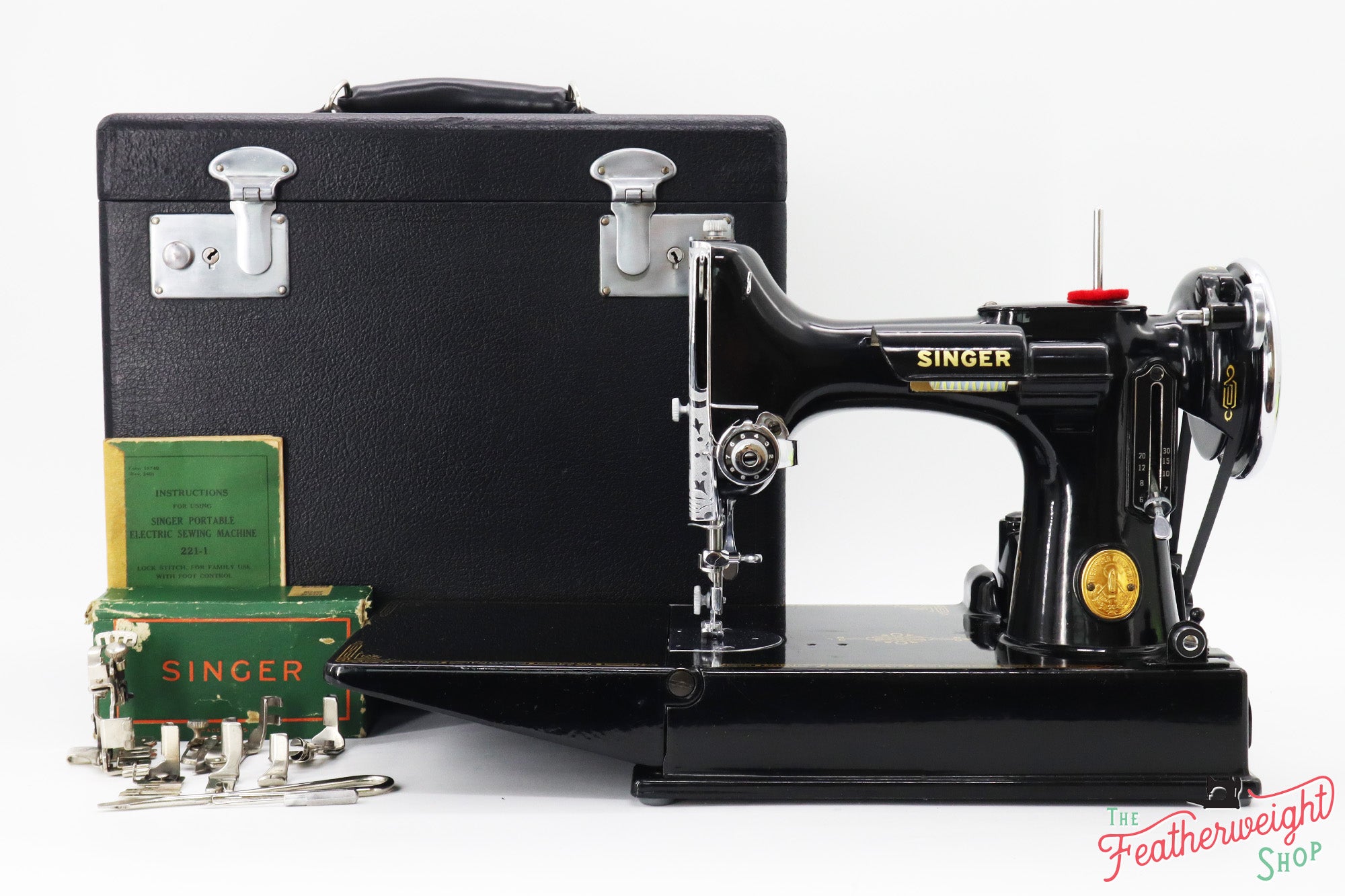 Singer Featherweight 221 Sewing Machine, AF875***