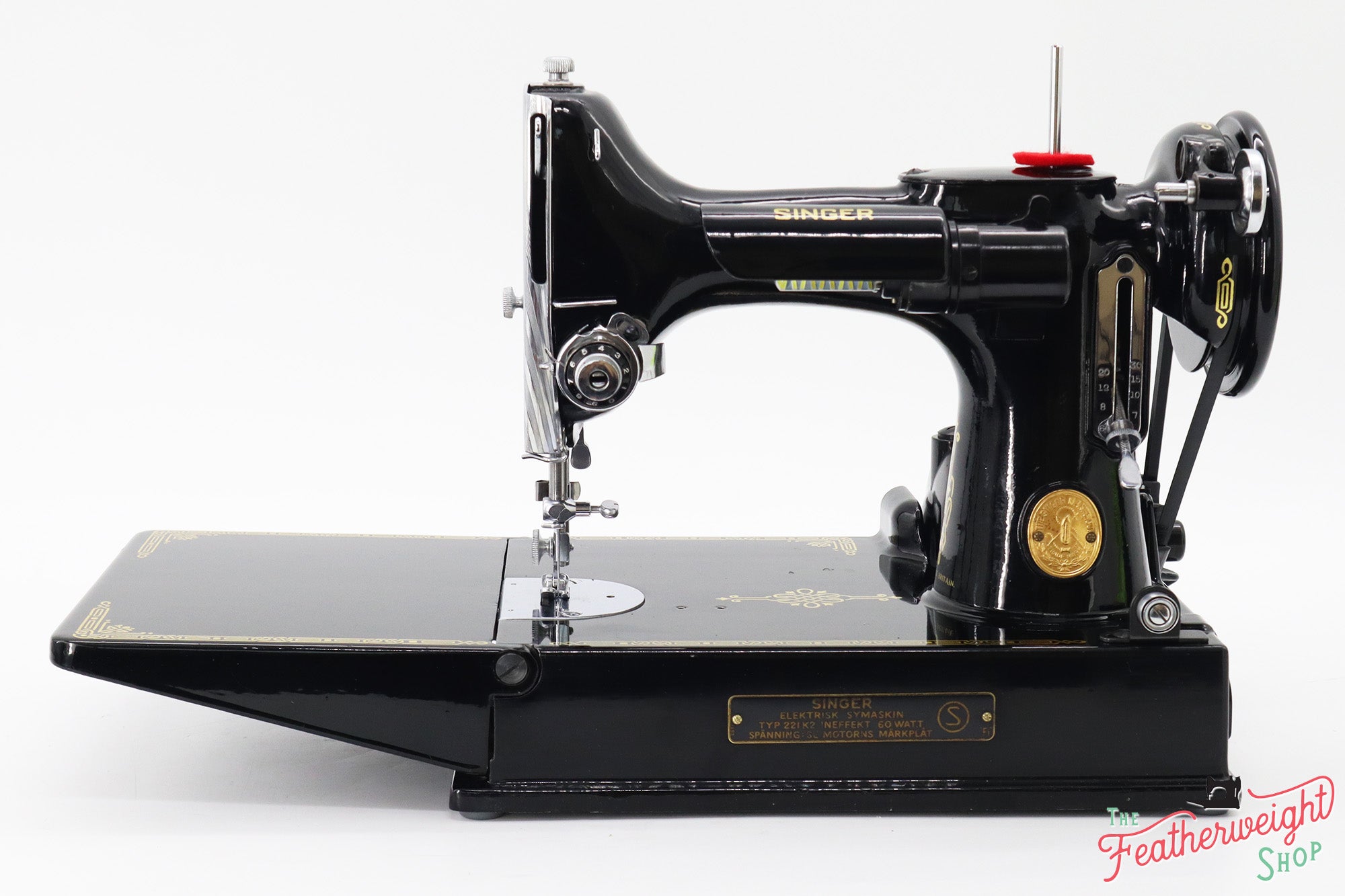 Singer Featherweight Swedish 221K Sewing Machine, EH005***