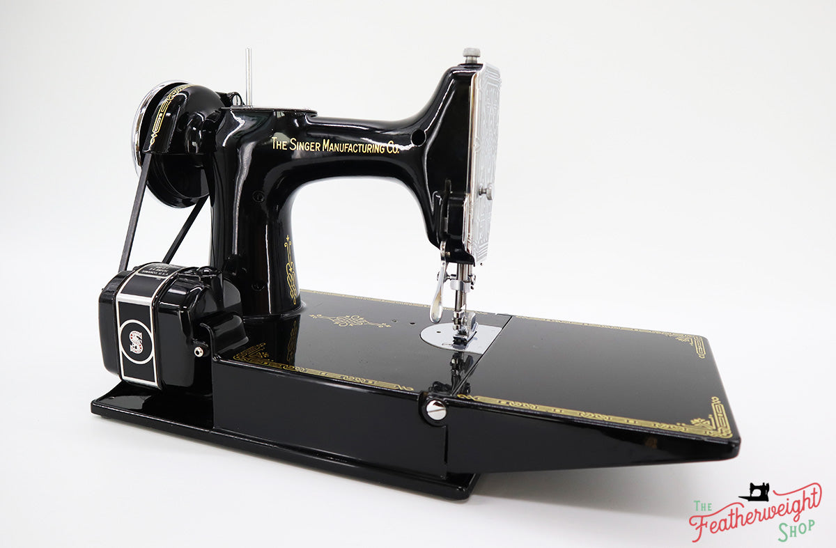 Singer Featherweight 221 Sewing Machine, AF390*** - Corduroy Insert - RARE