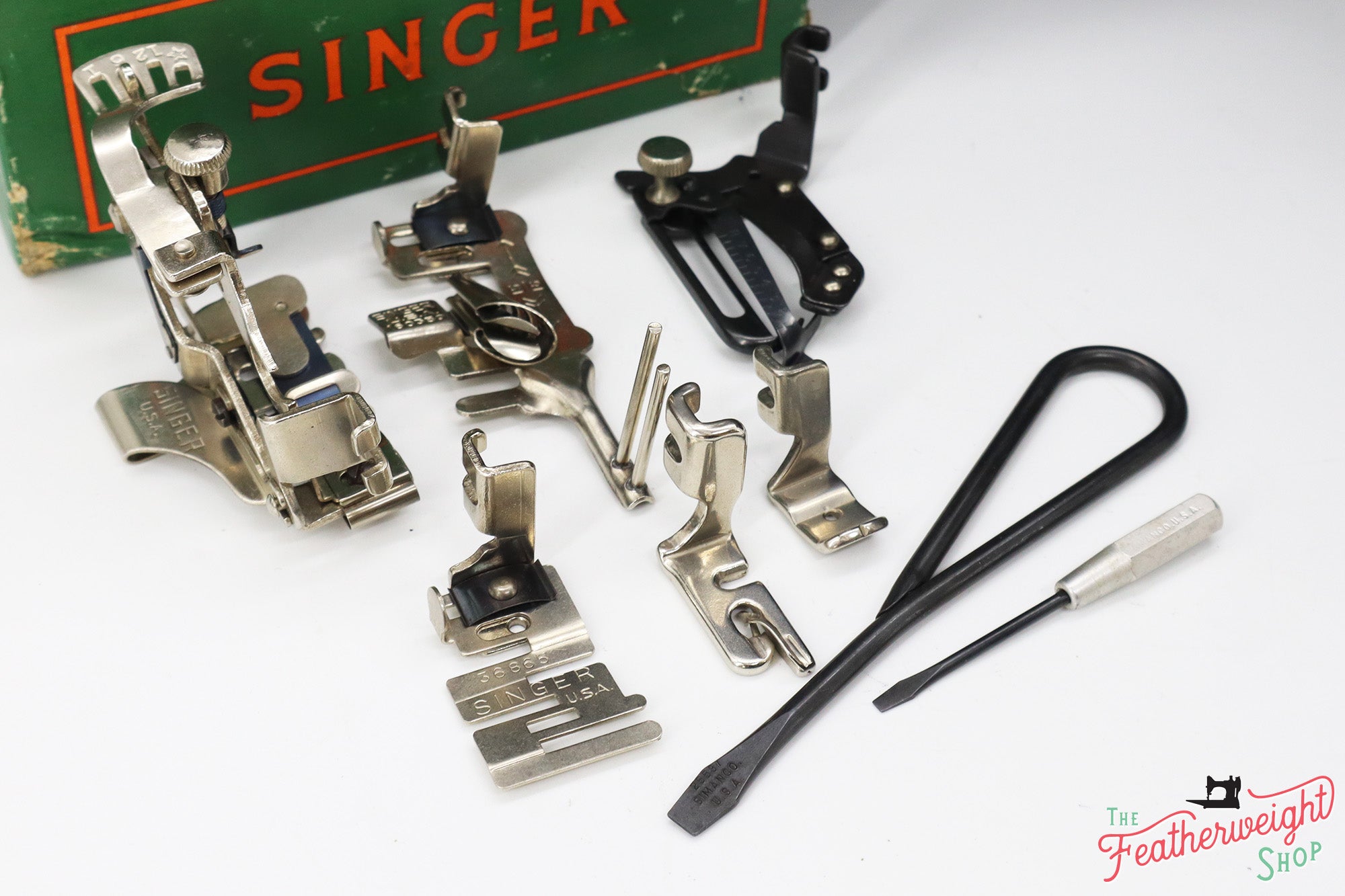 Singer Featherweight 221 Sewing Machine, Centennial: AJ814***