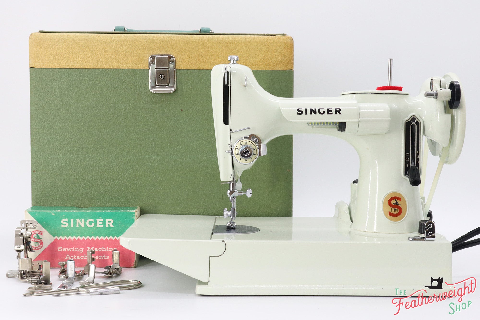 Singer Featherweight 221K7 Sewing Machine, WHITE FA101***