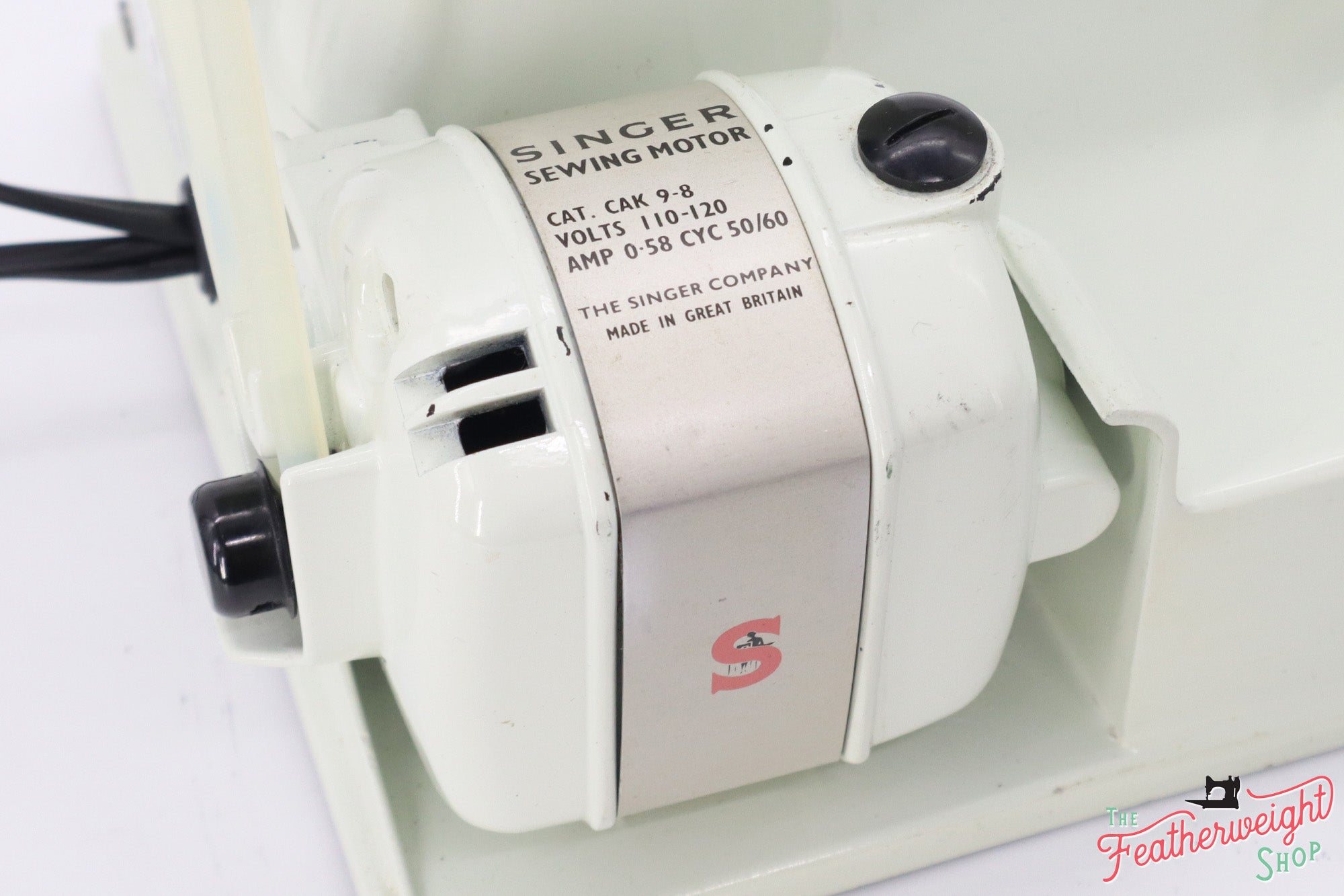 Singer Featherweight 221K7 Sewing Machine, WHITE FA101***