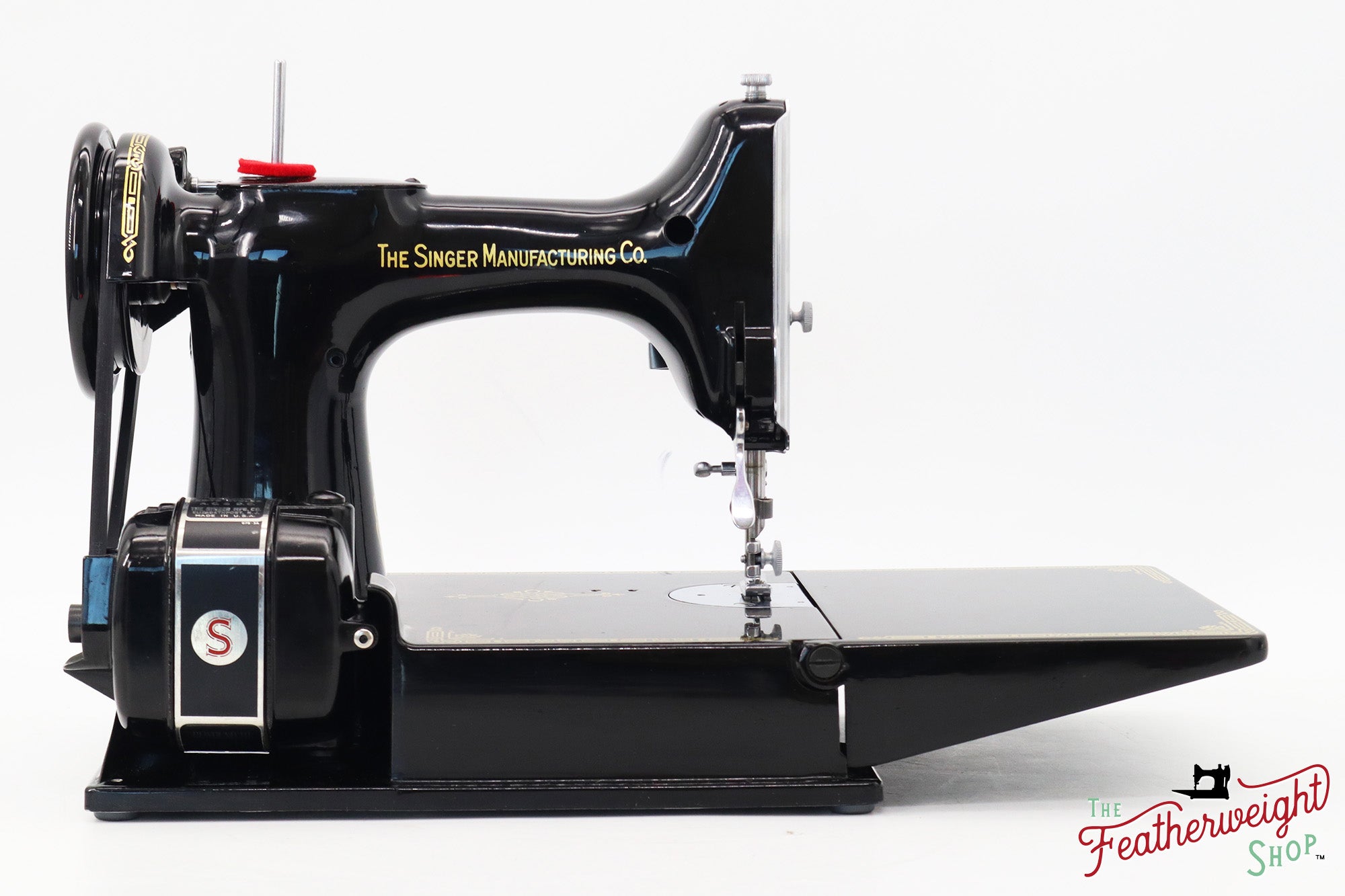 Singer Featherweight 221 Sewing Machine, Centennial: AK074***