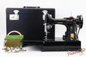 Singer Featherweight 222K Sewing Machine - EL17683* - 1956