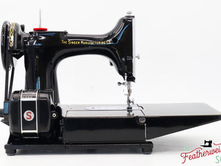 Load image into Gallery viewer, Singer Featherweight 222K Sewing Machine - EL17683* - 1956