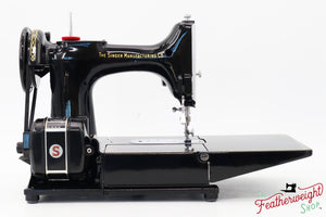 Singer Featherweight 222K Sewing Machine - EL17683* - 1956