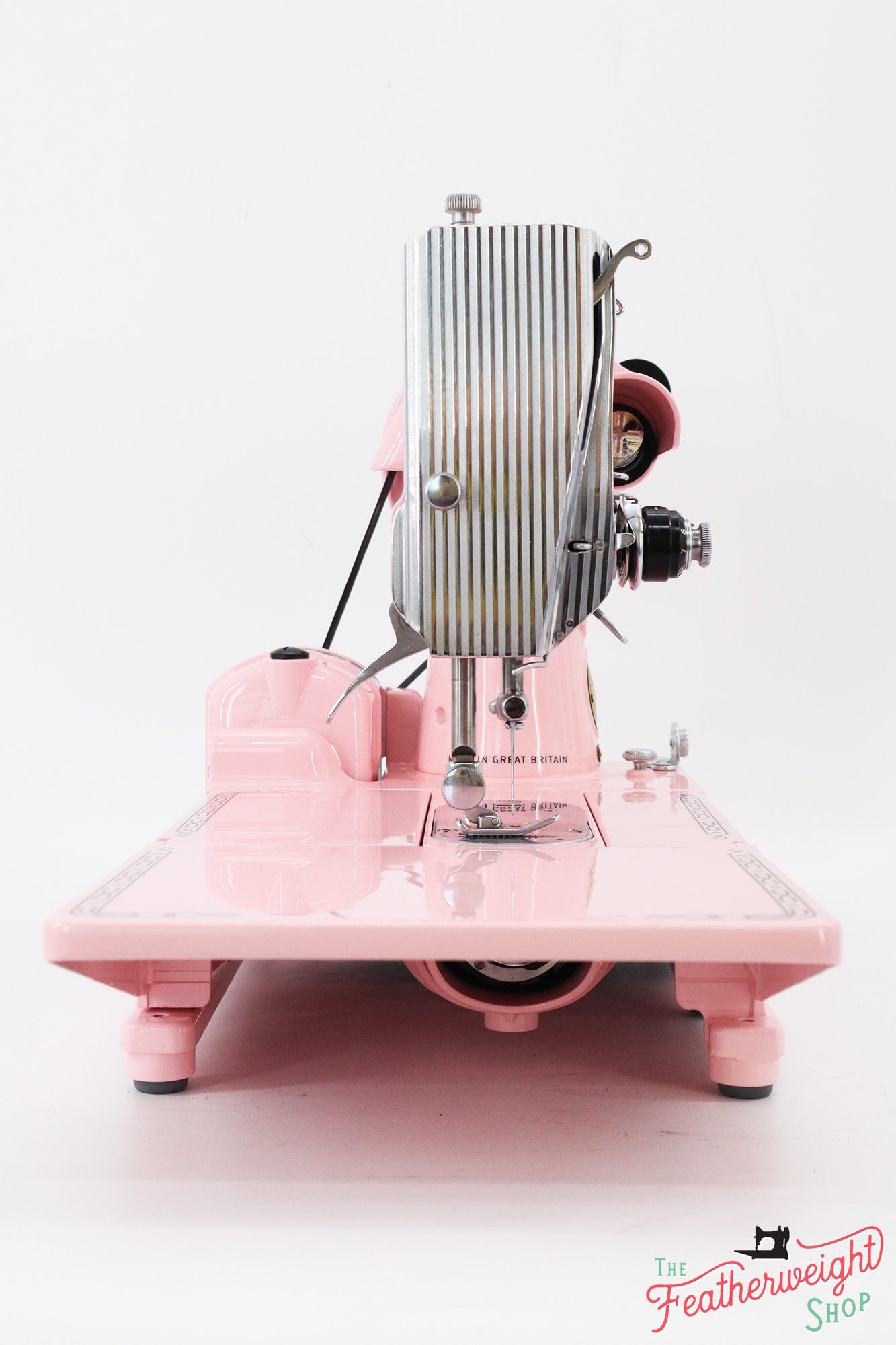 Singer Featherweight 222K Sewing Machine EM6039** - Fully Restored in Poodle Skirt Pink