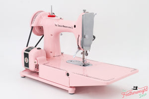 Singer Featherweight 222K Sewing Machine EM6039** - Fully Restored in Poodle Skirt Pink