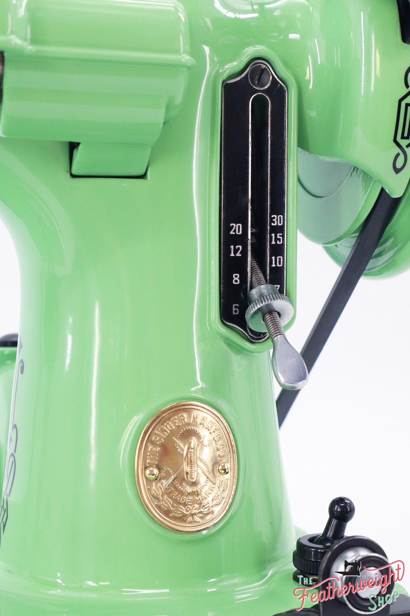 Singer Featherweight 221 Sewing machine, AH665*** - Fully Restored in Art Deco Green