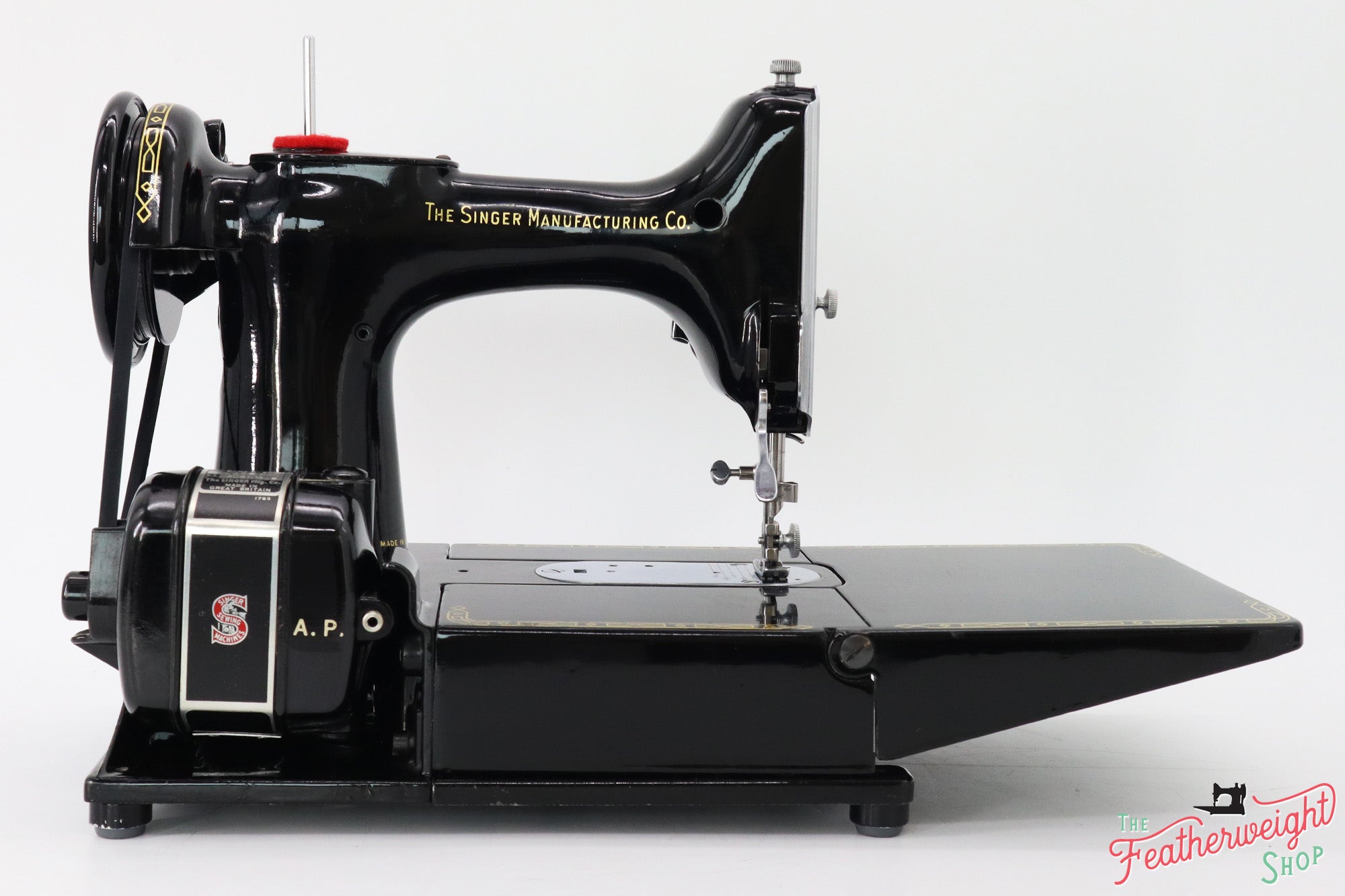 Singer Featherweight 222K Sewing Machine EL182***