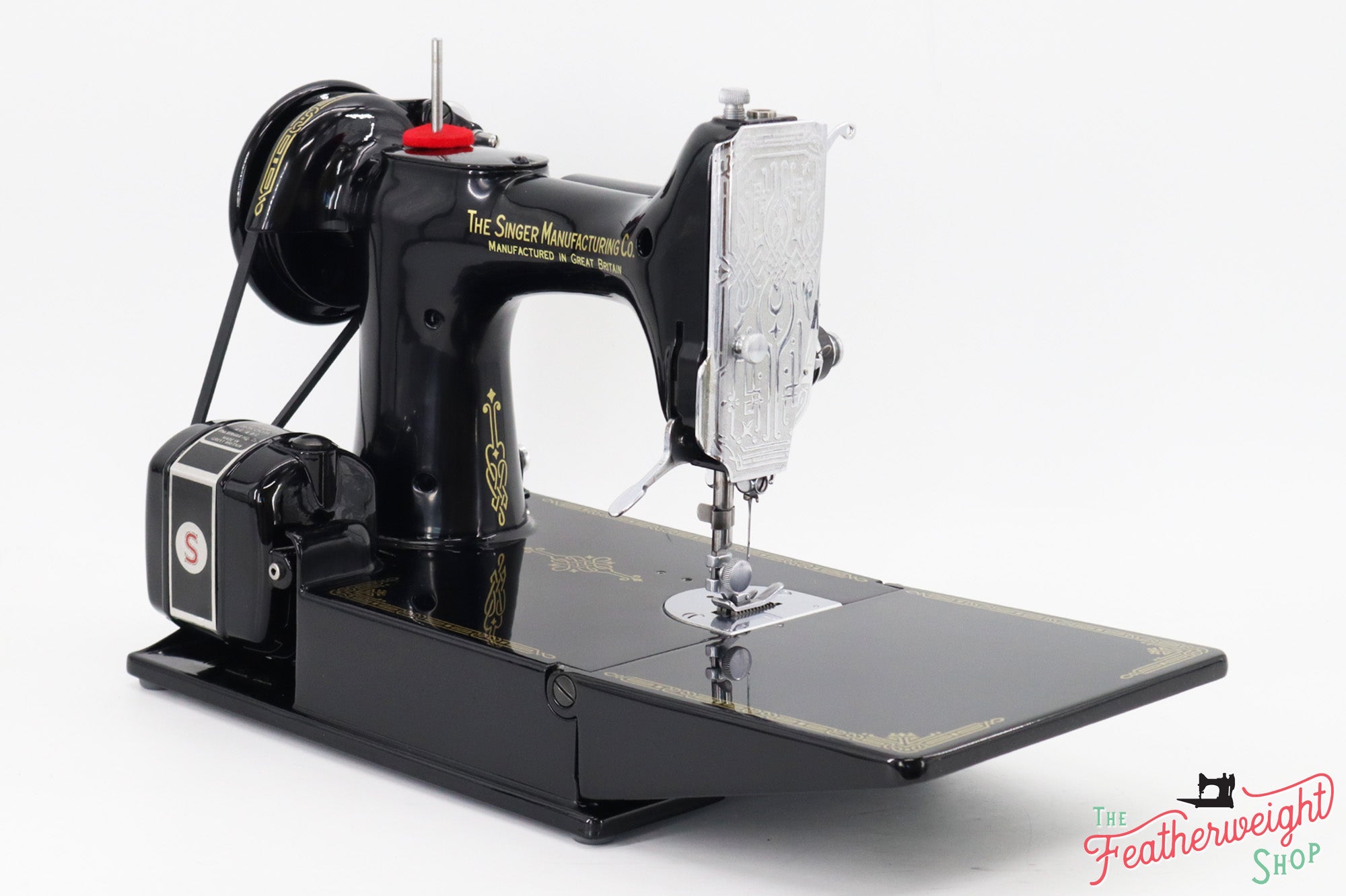 Singer Featherweight 221K Sewing Machine EF564***, RARE Great Britain Decal - Fully Restored in Gloss Black