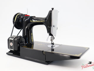 Load image into Gallery viewer, Singer Featherweight 221 Sewing Machine, Centennial: AK421***
