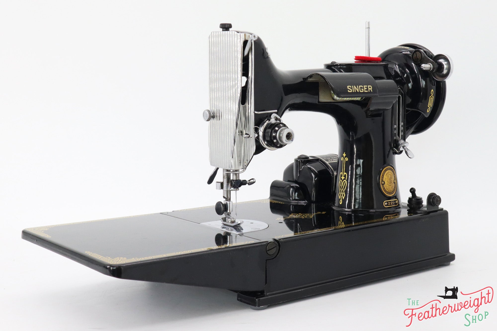 Singer Featherweight 221 Sewing Machine, AL437***