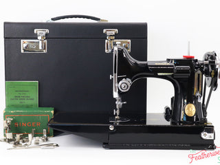Load image into Gallery viewer, Singer Featherweight 221 Sewing machine, &quot;First-Run&quot; 1933 AD5430** - Fully Restored in Gloss Black