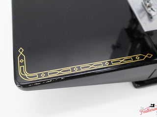 Load image into Gallery viewer, Singer Featherweight 221 Sewing Machine, AM699***