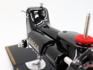 Load image into Gallery viewer, Singer Featherweight 221 Sewing Machine, AM699***