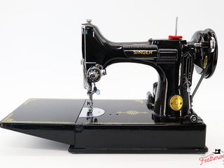 Load image into Gallery viewer, Singer Featherweight 221 Sewing Machine, AH572***