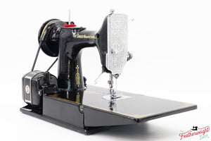 Singer Featherweight 221K Sewing Machine, Centennial: EG4352**