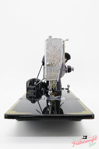 Singer Featherweight 221K Sewing Machine, Centennial! EG309***