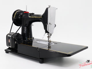 Load image into Gallery viewer, Singer Featherweight 222K 1953 - EJ267***