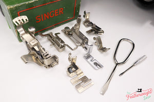 Singer Featherweight 222K 1957 - EM605***