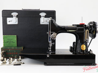 Load image into Gallery viewer, Singer Featherweight 221 Sewing Machine, AE217***