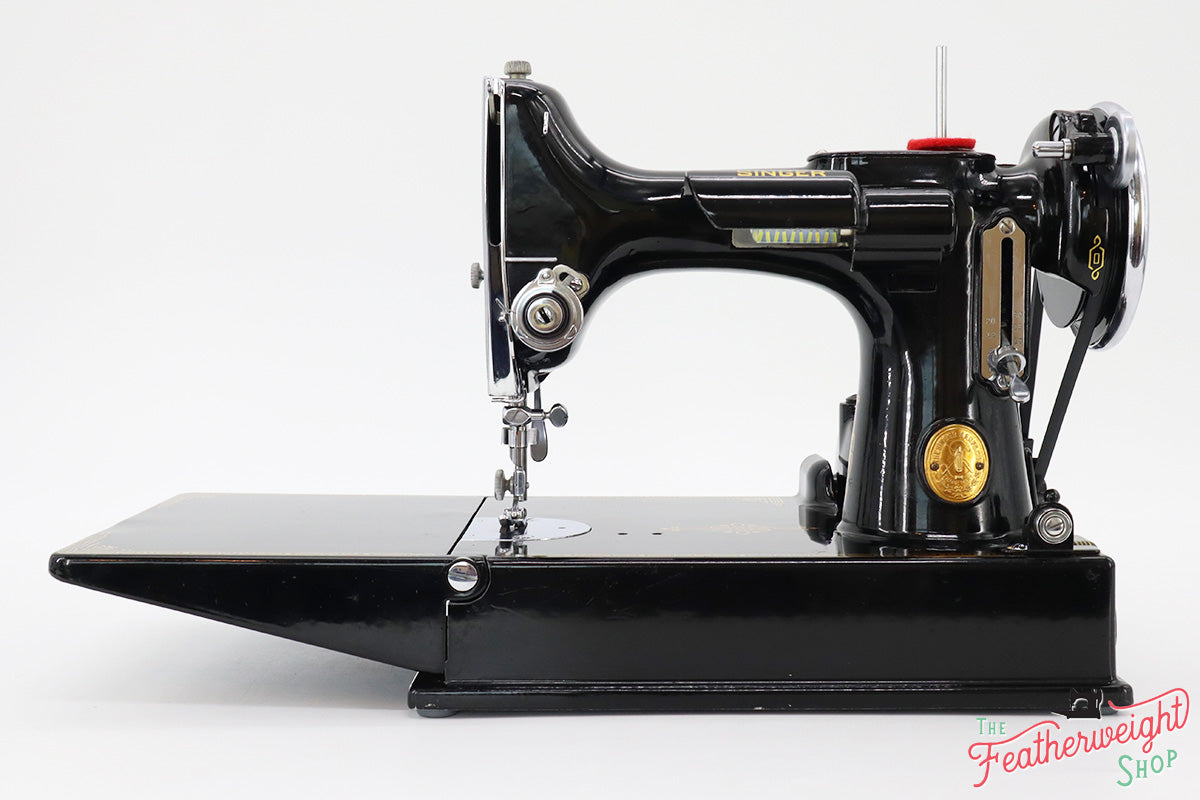 Singer Featherweight 221 Sewing Machine, AE217***