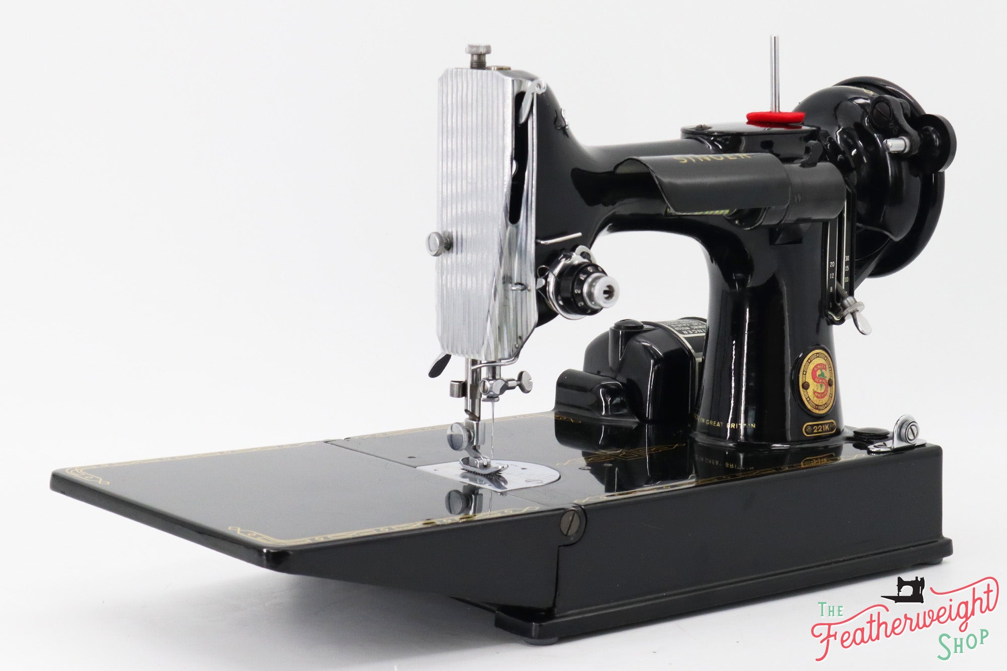 Singer Featherweight 221K Sewing Machine, RED "S" - ES653***