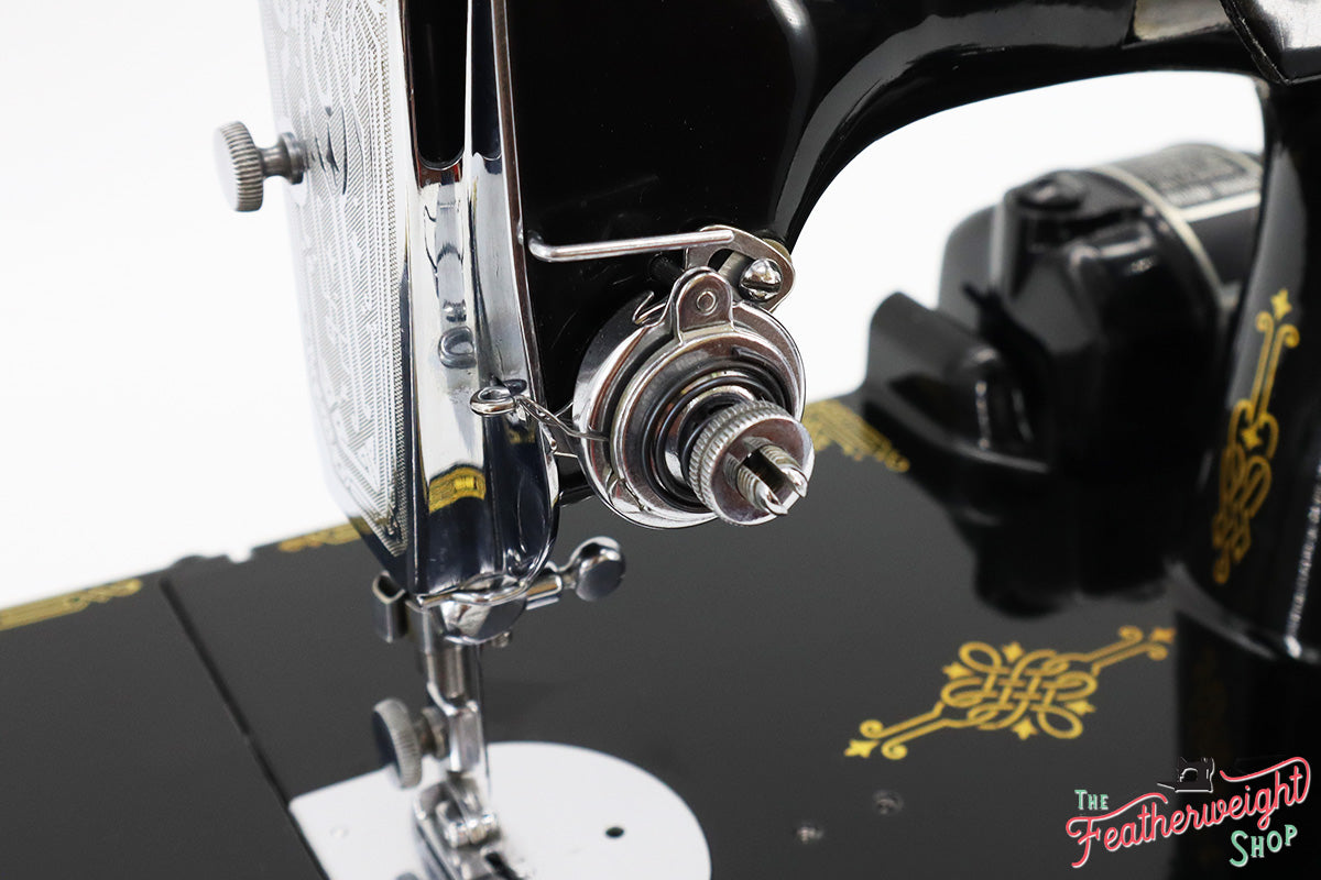 Singer Featherweight 221 Sewing Machine, AE217***