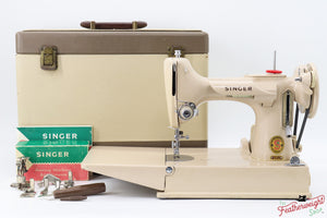 Singer Featherweight 221J Sewing Machine, Tan - JE152***
