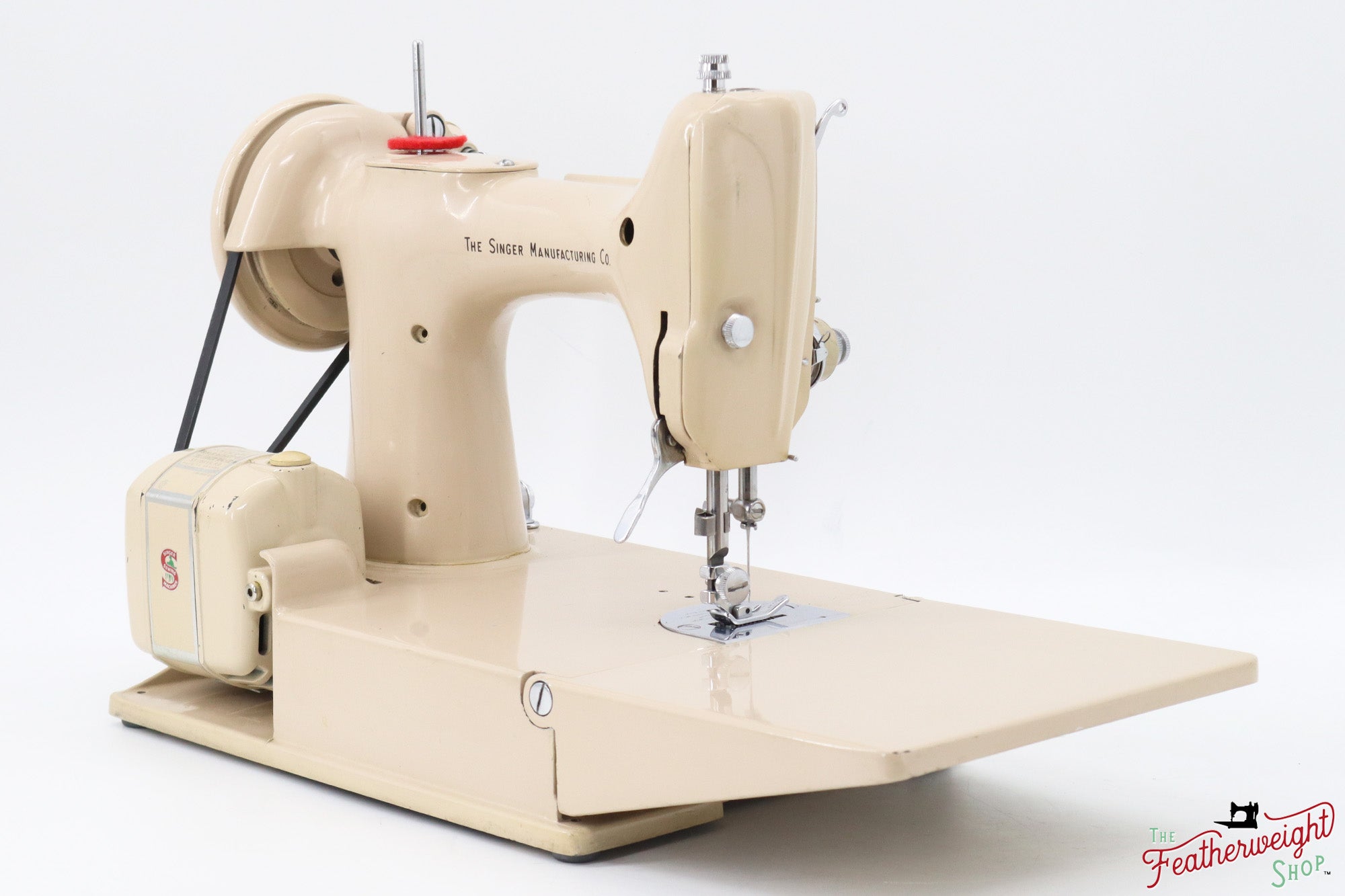 Singer Featherweight 221J Sewing Machine, Tan - JE152***