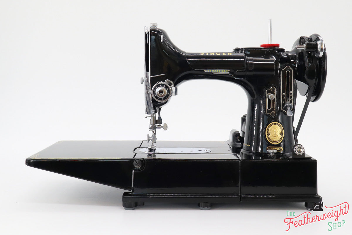 Singer Featherweight 222K Sewing Machine EK6293**