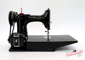 Singer Featherweight 221K Sewing Machine, RED "S" ES249***