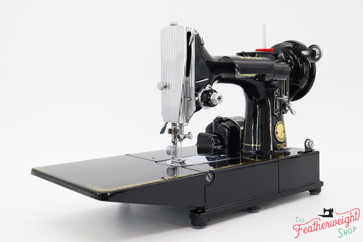 Singer Featherweight 222K Sewing Machine EK6293**