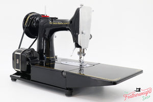 Singer Featherweight 222K Sewing Machine EK6293**