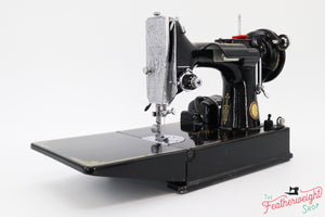 Singer Featherweight 221K Sewing Machine, Centennial! EF7077**