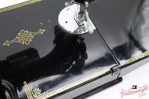 Singer Featherweight 221K Sewing Machine, Centennial! EF7077**